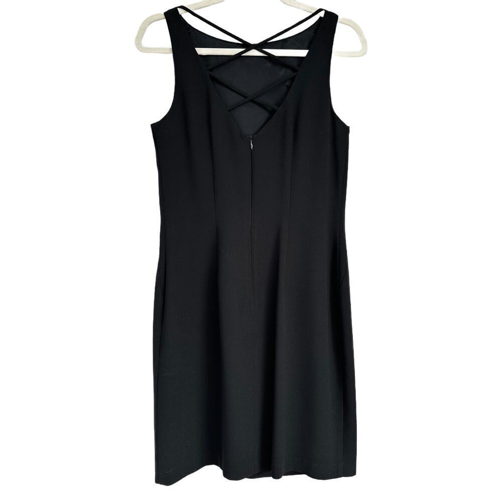 Little Black Dress, Sleeveless and Fully Lined, Size 8 - Picture 5 of 7